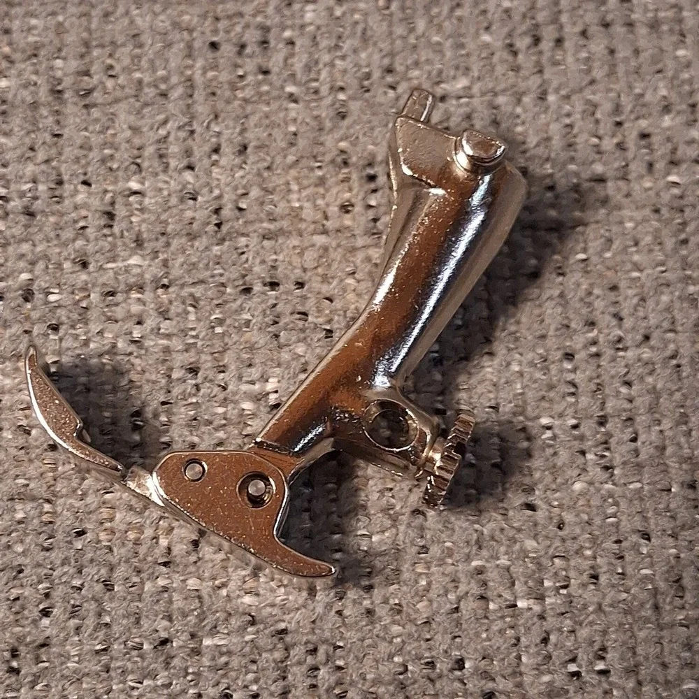 Genuine BERNINA Zipper Foot # 4 Sewing Machine Old Style VGC